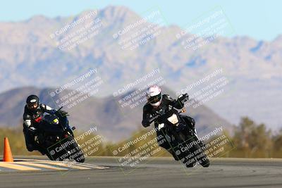 media/Jan-09-2022-SoCal Trackdays (Sun) [[2b1fec8404]]/Turn 14 (10am)/